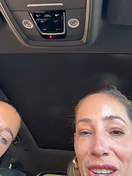 צ'אט XXX בשידור חי של SweetAlegra_