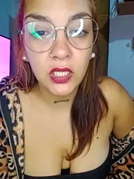 kuramaqueen Live XXX-Chat