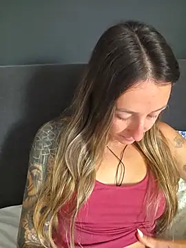 NicoleKaiser live XXX chat