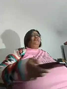 Chat +18 de nancy111 ao vivo