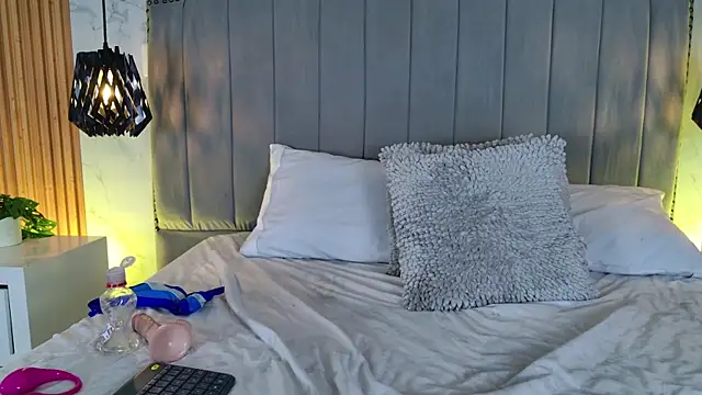 elsa_gb Chat XXX live