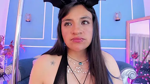 TaraTaylorr Chat XXX live