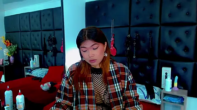Živý XXX chat Cloelombard