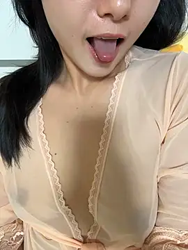 soso_606's Live XXX Chat