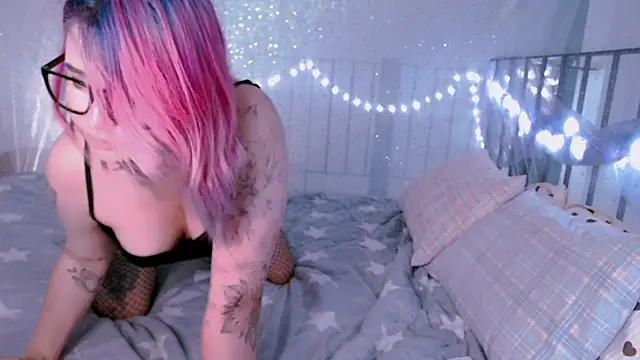 candy_lina Adlı Modelin Canlı XXX Sohbeti