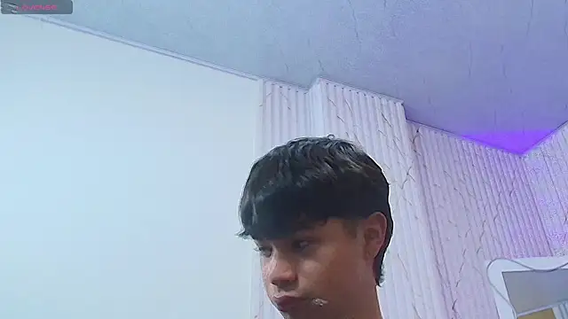 XXX chat uživo modela Spark_tay