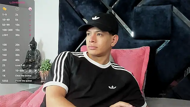 TonyPetrovjs' Live XXX Chat