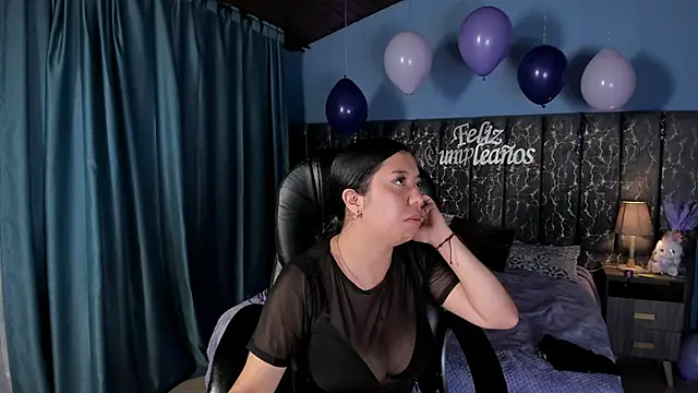 Czat XXX na żywo – Lea_velle