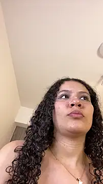 Chat +18 de SHARONN____ ao vivo