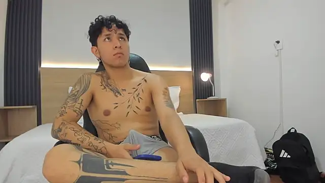 Chatroom XXX en direct de Liam__fox