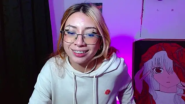 kittymiauu444 live XXX chat