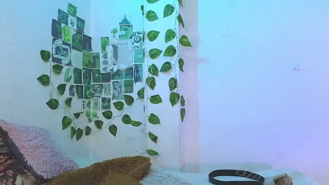 Živý XXX chat DayandDesire