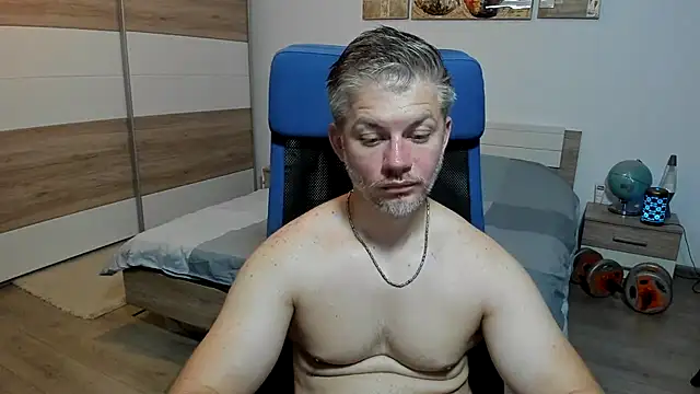Chatroom XXX en direct de RobbyShawz