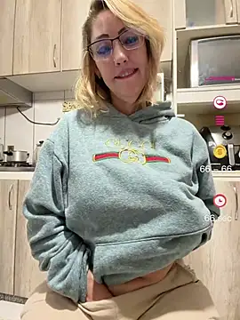 دردشة RAIRAsexy الجنسية المباشرة