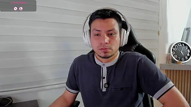 Chat XXX en directo de Rick_Adams