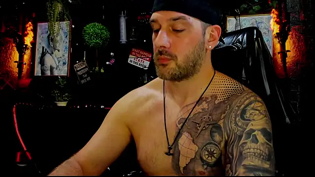 Chatroom XXX en direct de LexHardy