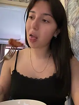 Tasty_NoraX Chat XXX in diretta