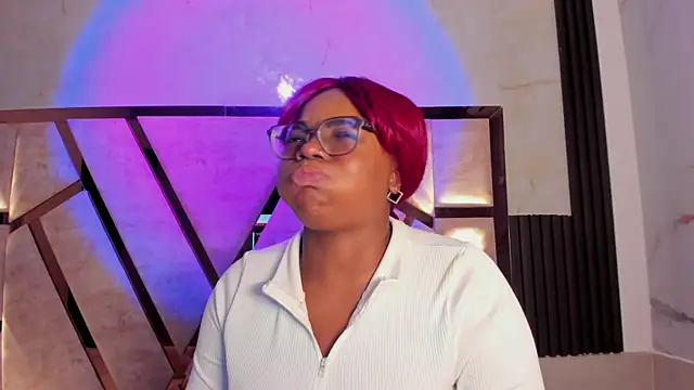 XXX chat uživo modela salem_rosee