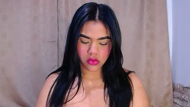 Bicky_24のライブXXXチャット