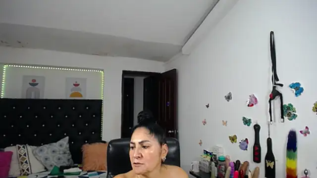 mature_bigboobs10 Chat XXX live