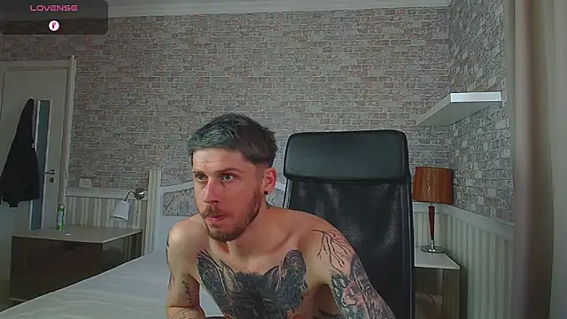 JonahShaw Chat XXX live