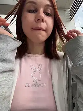 RosieSecret's Live XXX Chat