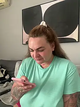 HeyBABYGIRL's Live XXX Chat