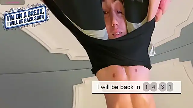 Kyle_Baker Live XXX-Chat