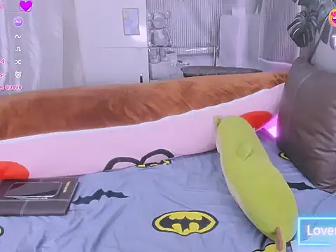 julialy_'s Live XXX Chat