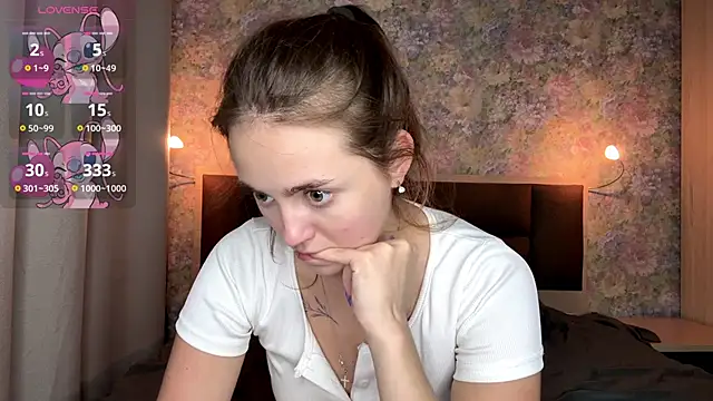 Chat +18 de LoraDavi ao vivo