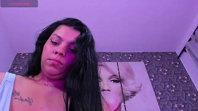 Živý XXX chat Emily_rivera78