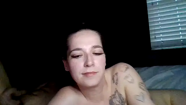 Cloudyydayzz's Live XXX Chat