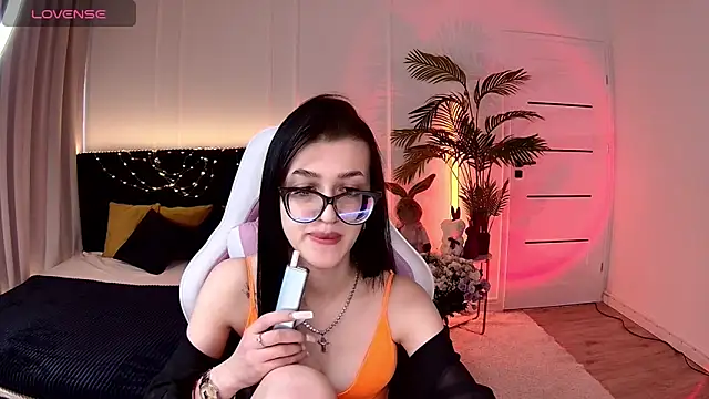 Ariella_Me 现场XXX聊天