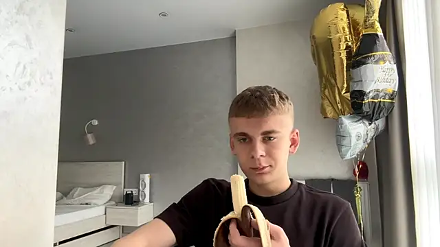 SoloFury Live XXX-chat