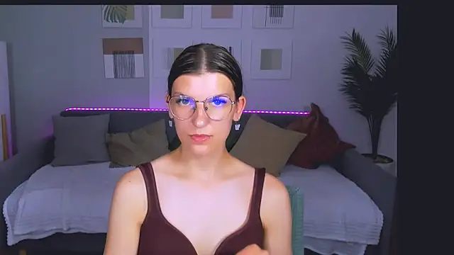 AnnaThorne's Live XXX Chat