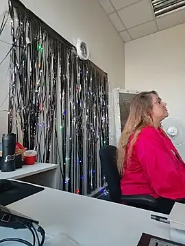 Juicy_PeachLux live XXX chat