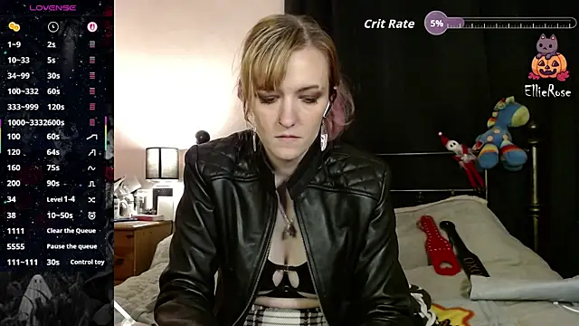 EllieeRose live XXX chat