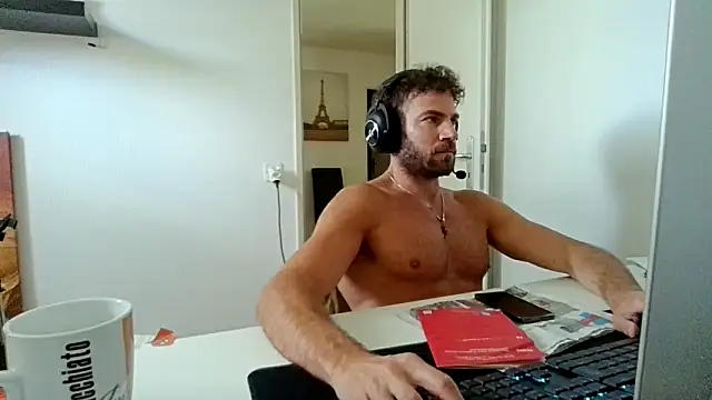 alpha-hunk Live XXX-Chat