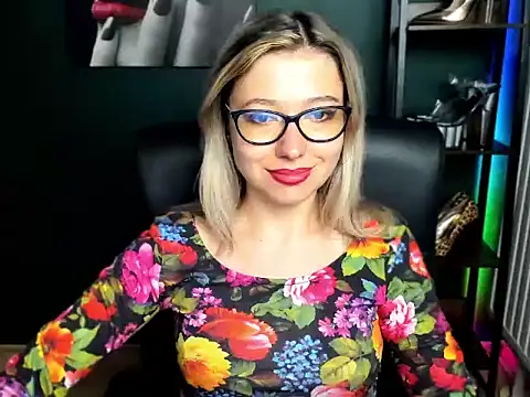loveHeidi 现场XXX聊天