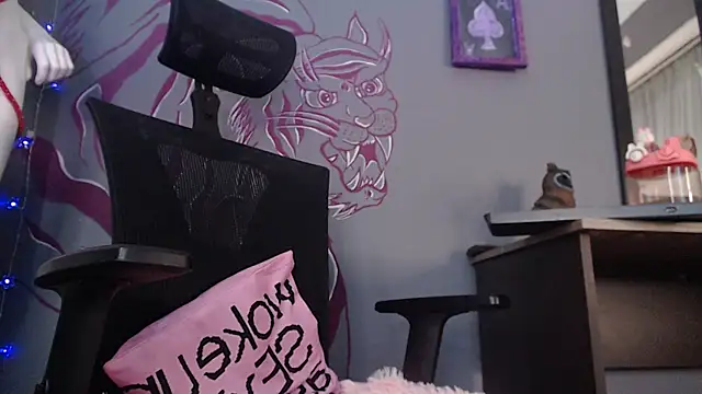Živý XXX chat Regina_Iris