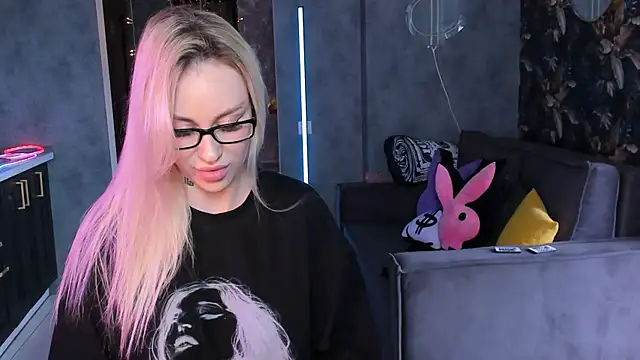 Chat +18 de Blckmirrorr ao vivo