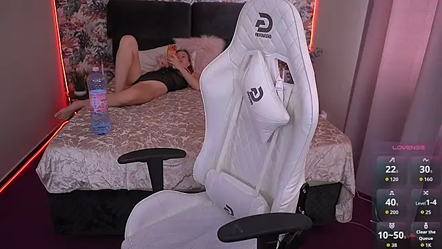 Sexy_Ira's Webcam Show