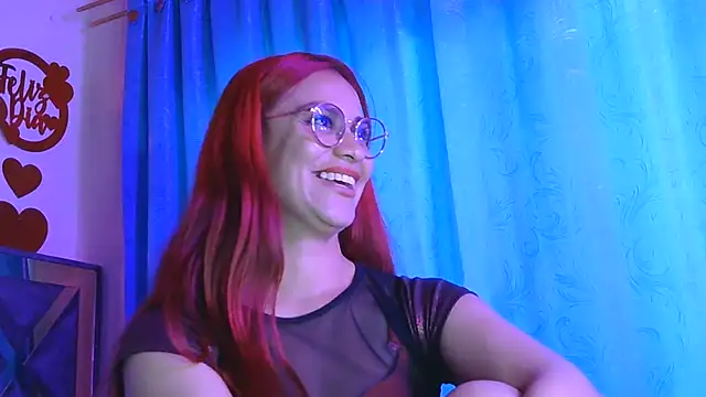 Czat XXX na żywo – tinny_emiily