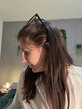 Chatroom XXX en direct de MysteryGirl__