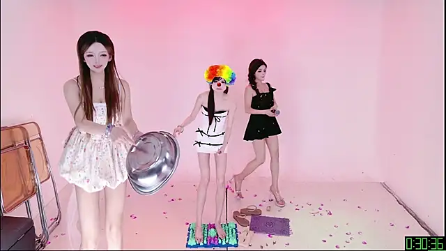 TNT-Sister's Live XXX Chat