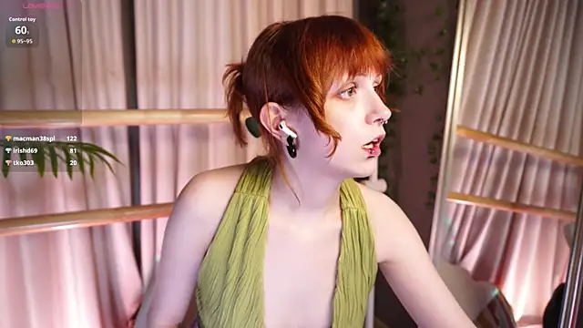 forestfa1ry Adlı Modelin Canlı XXX Sohbeti