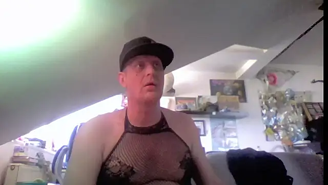 Bigthroaterboy Chat XXX live