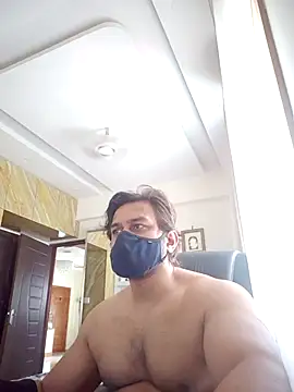 kaizercool1 Adlı Modelin Canlı XXX Sohbeti