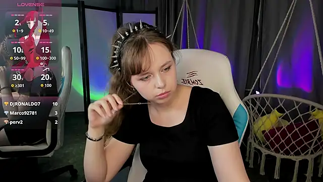 Chat XXX en directo de LeonaHicks