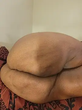 แชท XXX สดของ AllLeggs